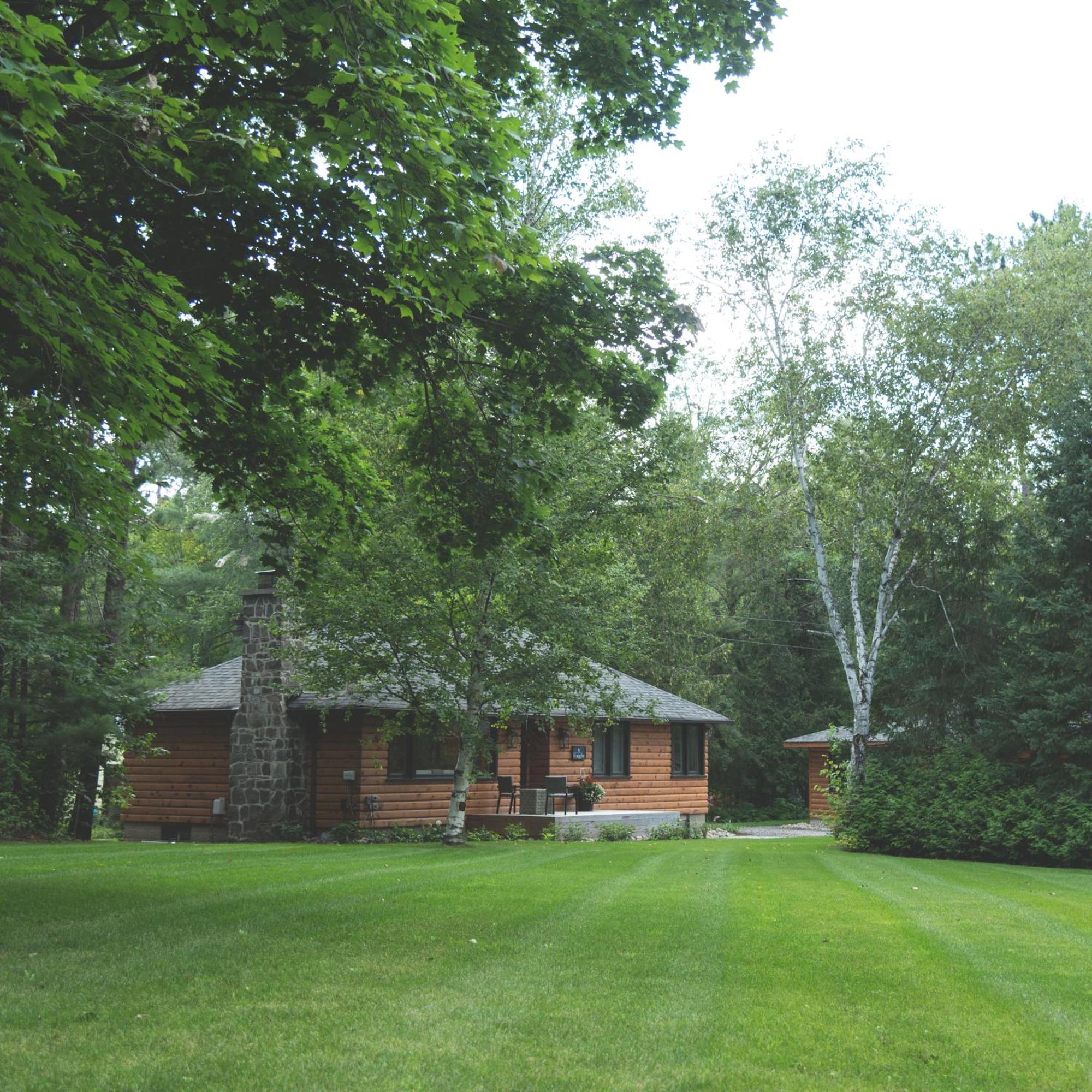 מלון Minden Haliburton Post House מראה חיצוני תמונה
