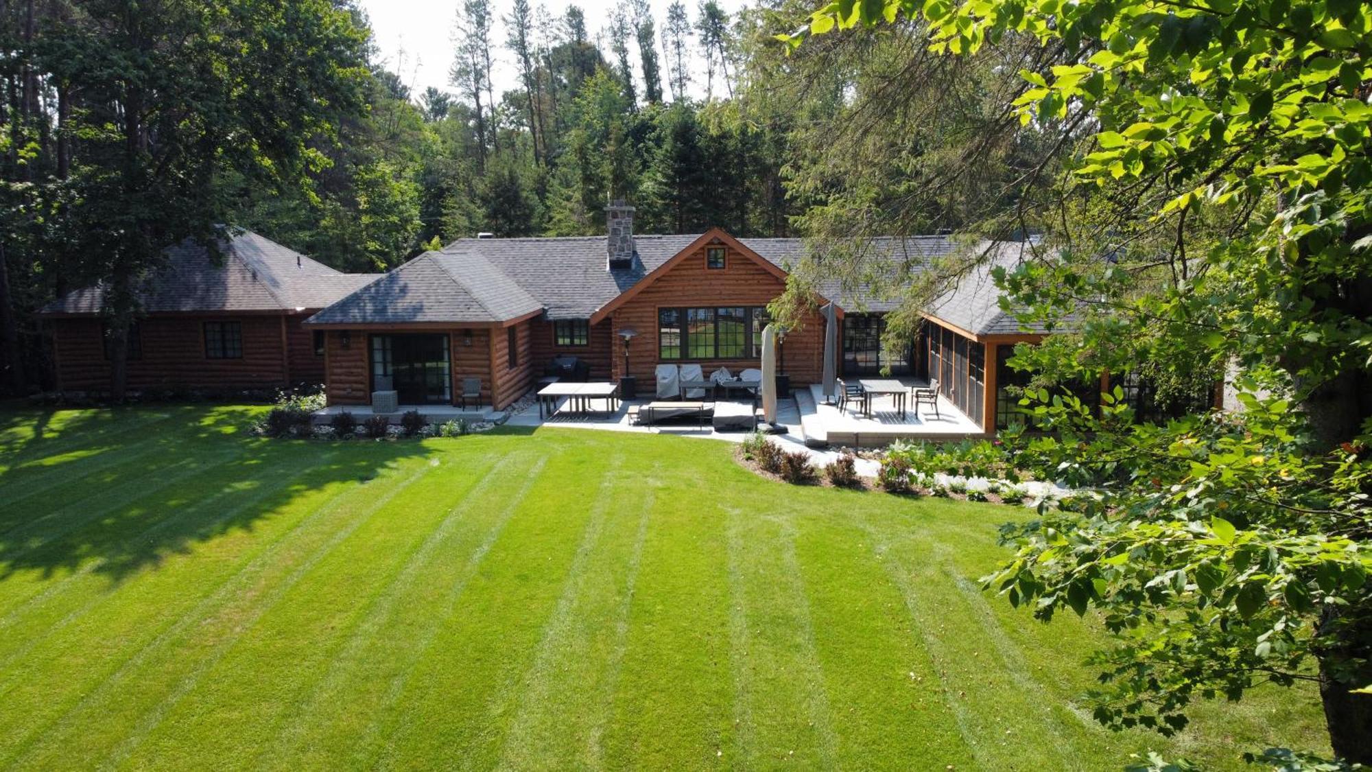 מלון Minden Haliburton Post House מראה חיצוני תמונה