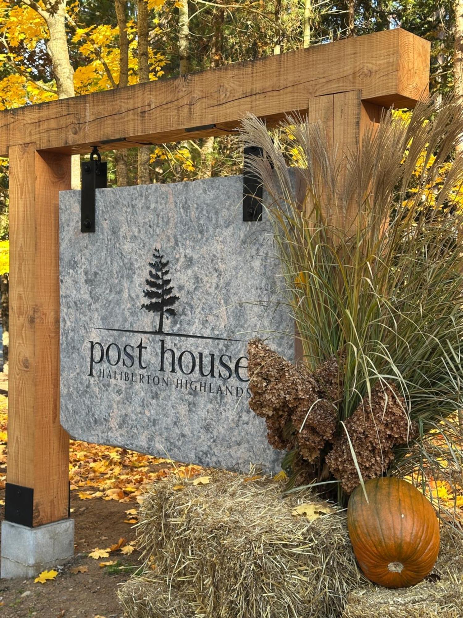מלון Minden Haliburton Post House מראה חיצוני תמונה
